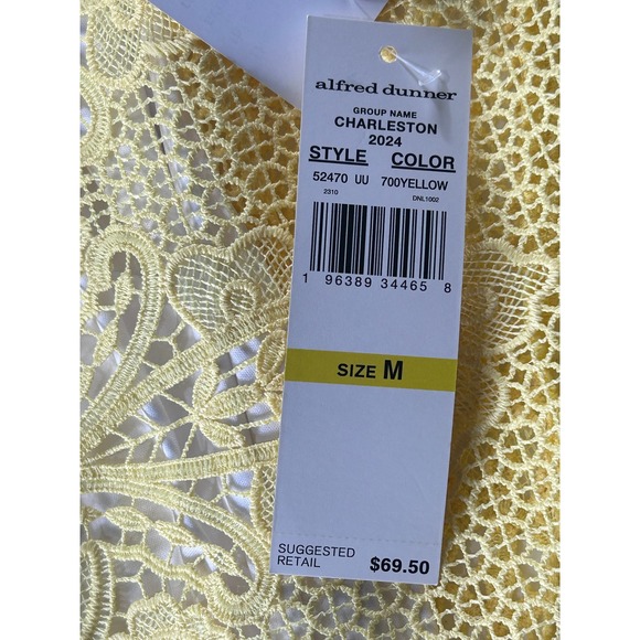 Alfred Dunner Charleston Yellow Floral Lace 2-Fer Top with Necklace Medium NWT - Picture 7 of 7